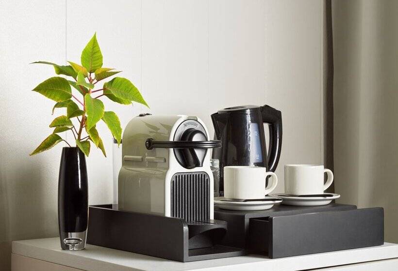 Отель H10 Ocean Suites