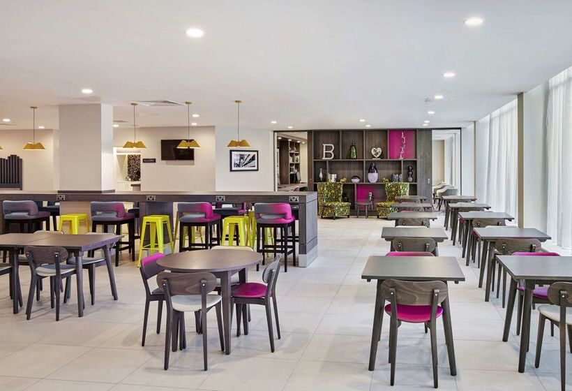 בית מלון כפרי Hampton By Hilton Bristol City Centre