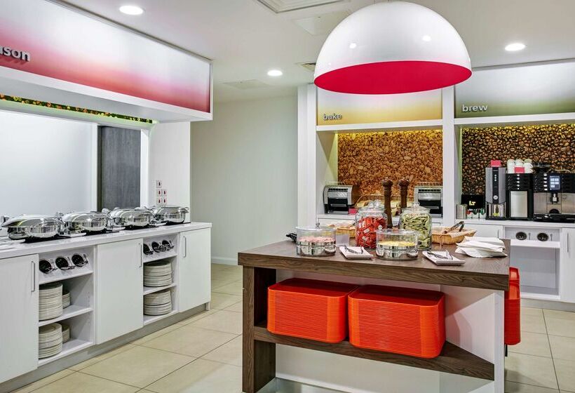 בית מלון כפרי Hampton By Hilton Bristol City Centre