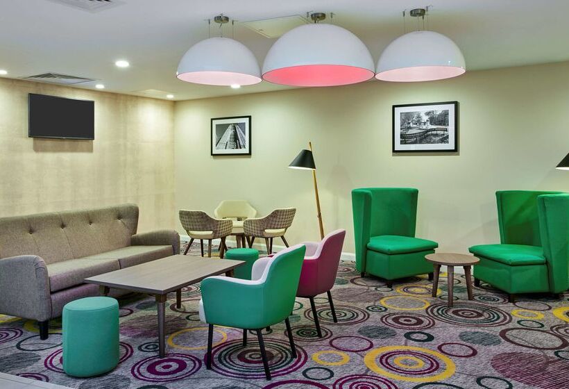 בית מלון כפרי Hampton By Hilton Bristol City Centre