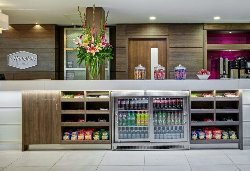בית מלון כפרי Hampton By Hilton Bristol City Centre
