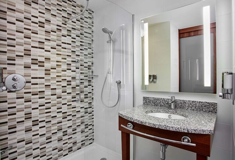 בית מלון כפרי Hampton By Hilton Bristol City Centre