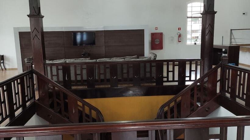 בית מלון כפרי Hara Palace