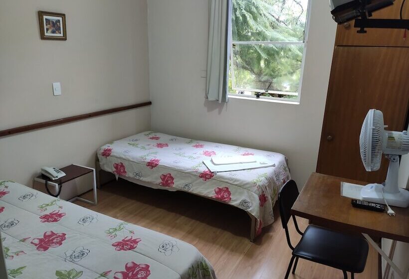 בית מלון כפרי Hara Palace