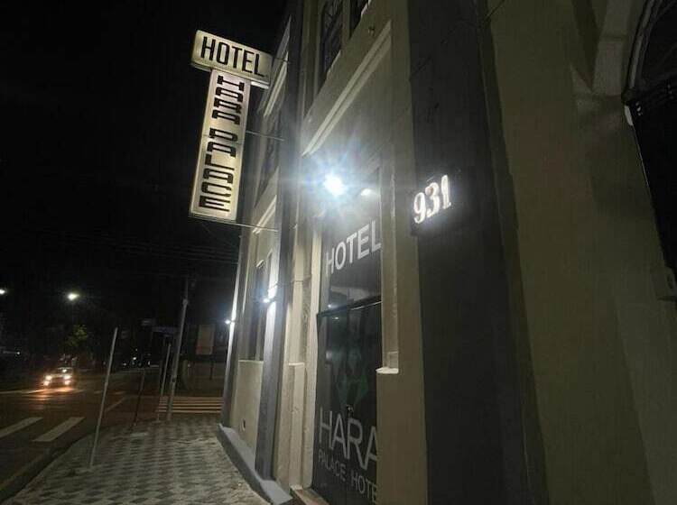 בית מלון כפרי Hara Palace