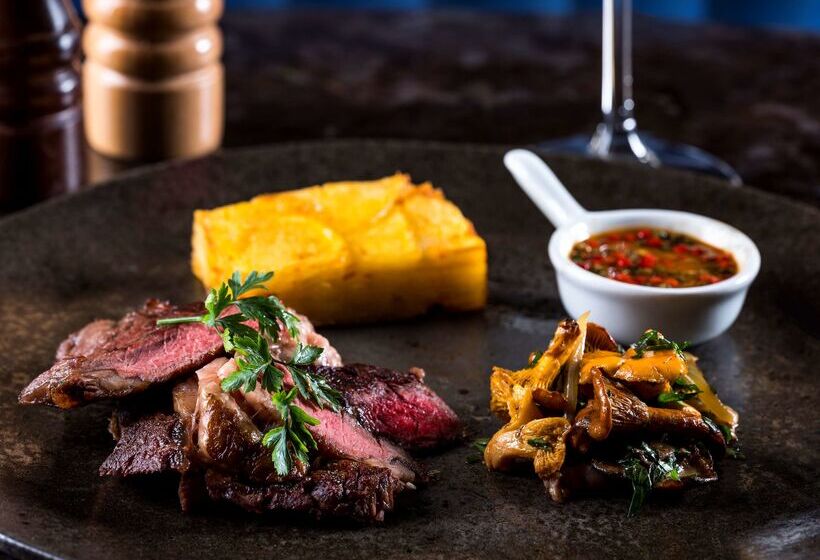 Отель Hilton Garden Inn Krakow Airport