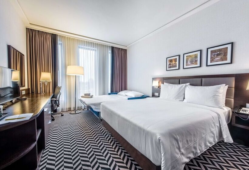 Отель Hilton Garden Inn Krakow Airport