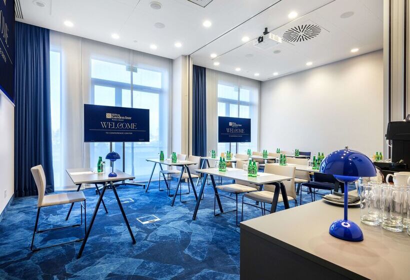 Отель Hilton Garden Inn Krakow Airport