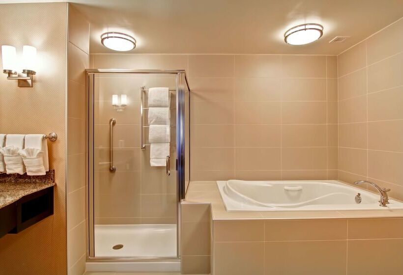 فندق Hilton Garden Inn Woodbridge