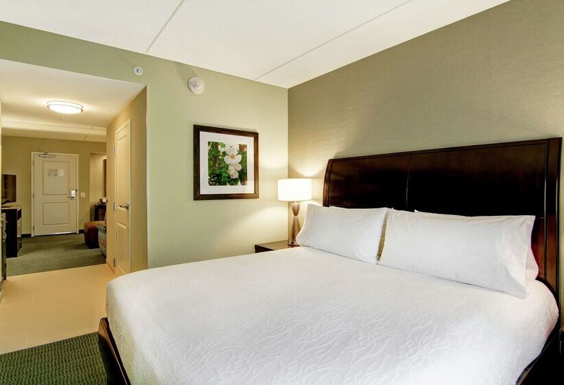 فندق Hilton Garden Inn Woodbridge