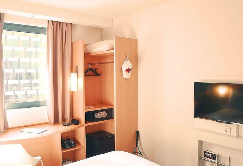 호텔 Ibis Moscow Dynamo