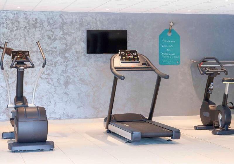 בית מלון כפרי Ibis Styles Vierzon