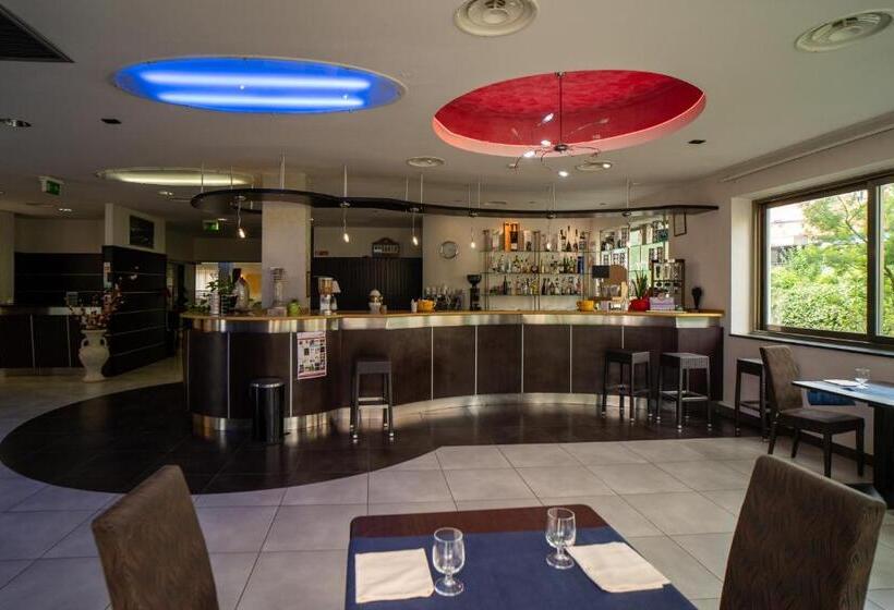 בית מלון כפרי Insteia