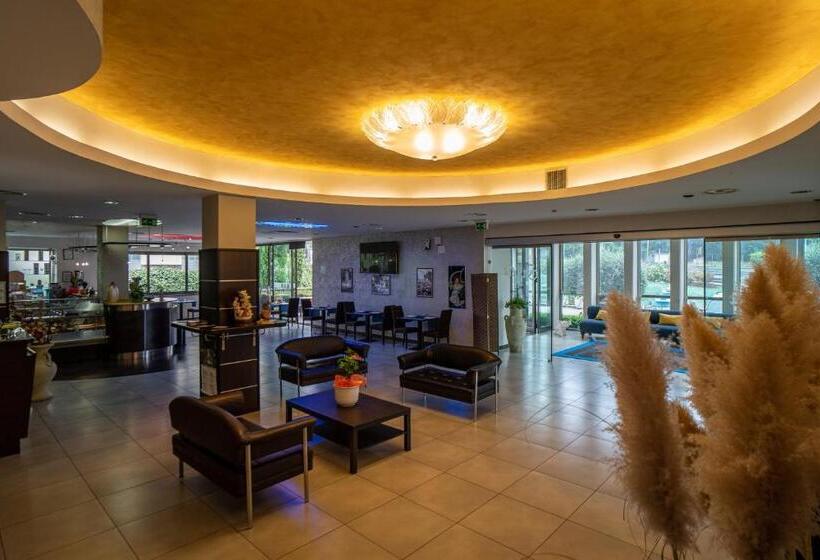 בית מלון כפרי Insteia