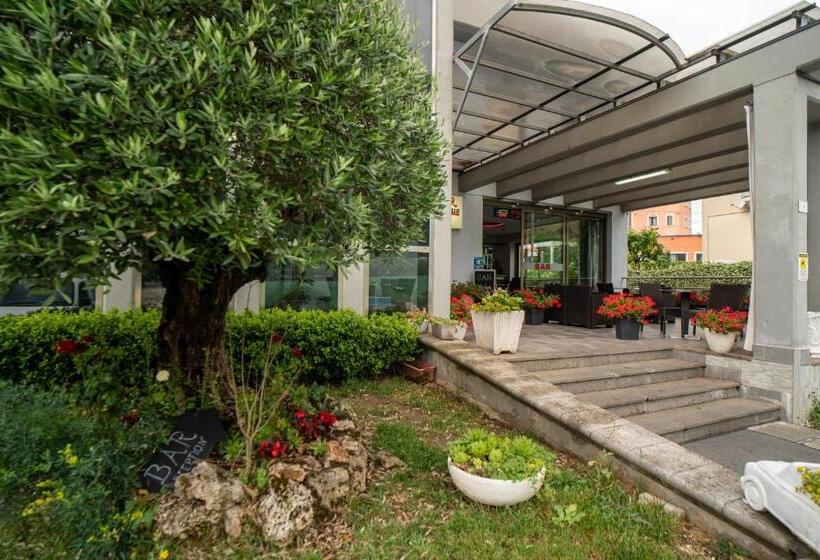 בית מלון כפרי Insteia