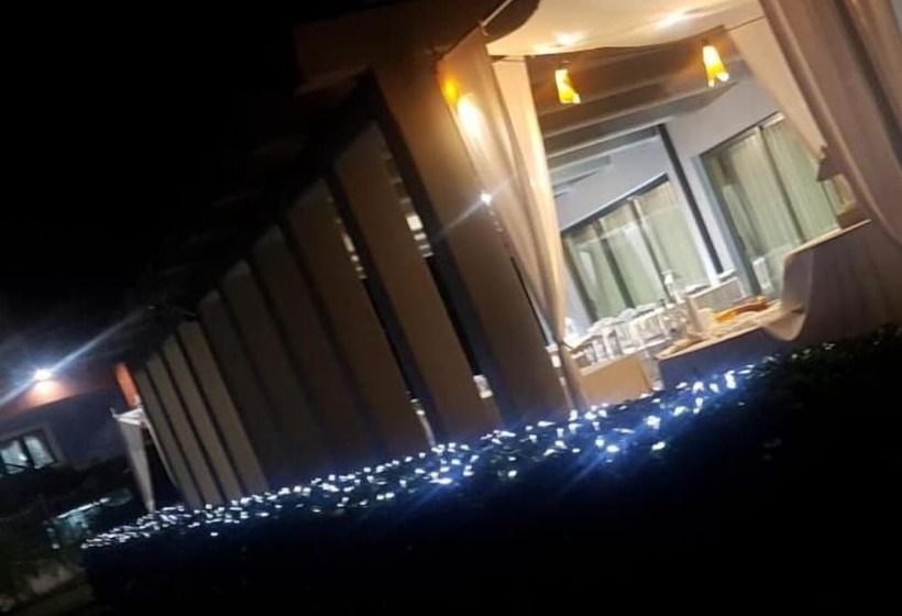 בית מלון כפרי Insteia