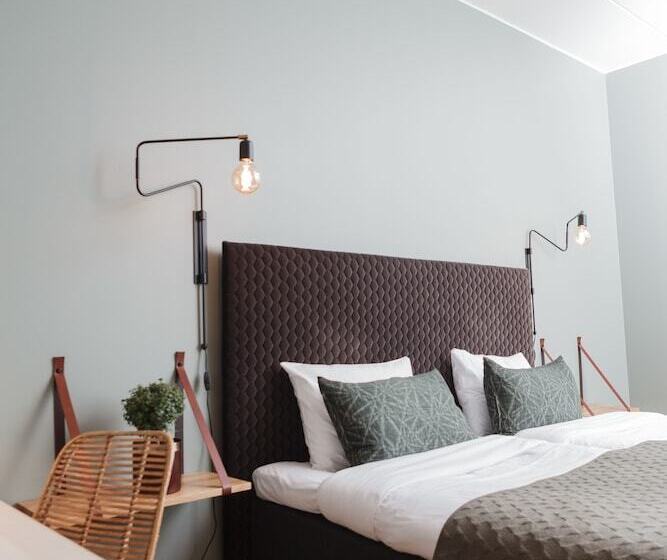 Отель L Lassalyckan