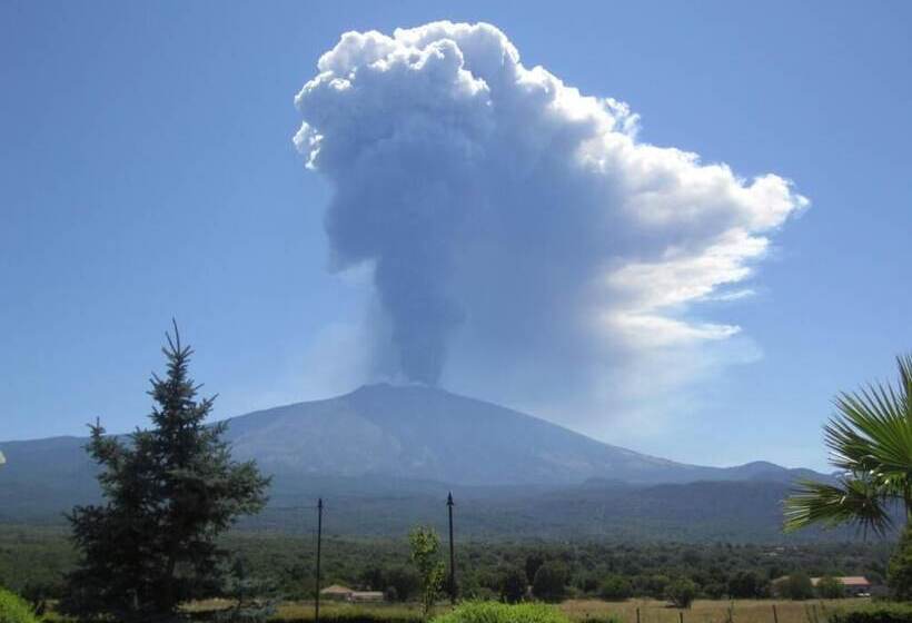 Отель La Fucina di Vulcano