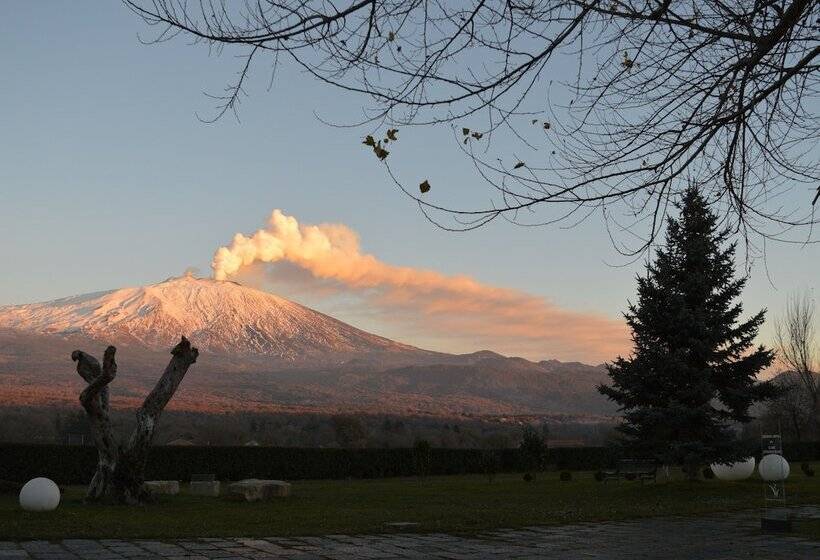 Отель La Fucina di Vulcano