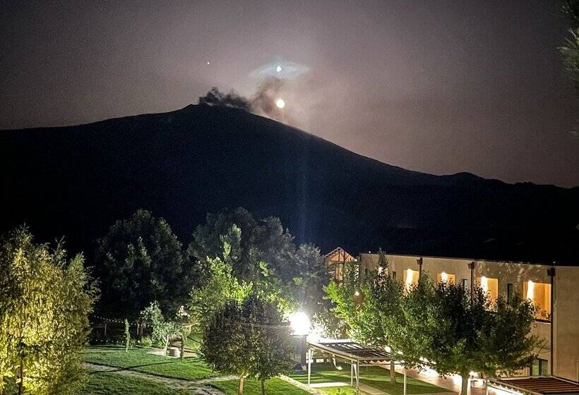 Отель La Fucina di Vulcano