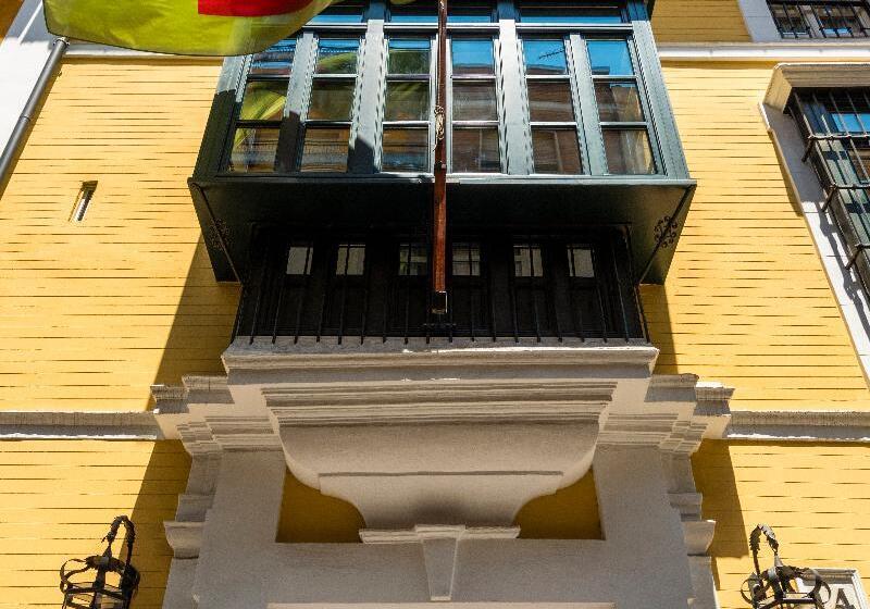 هتل Las Casas De El Arenal