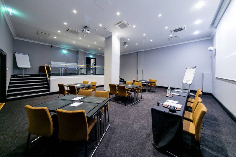 Отель Lilla Roberts