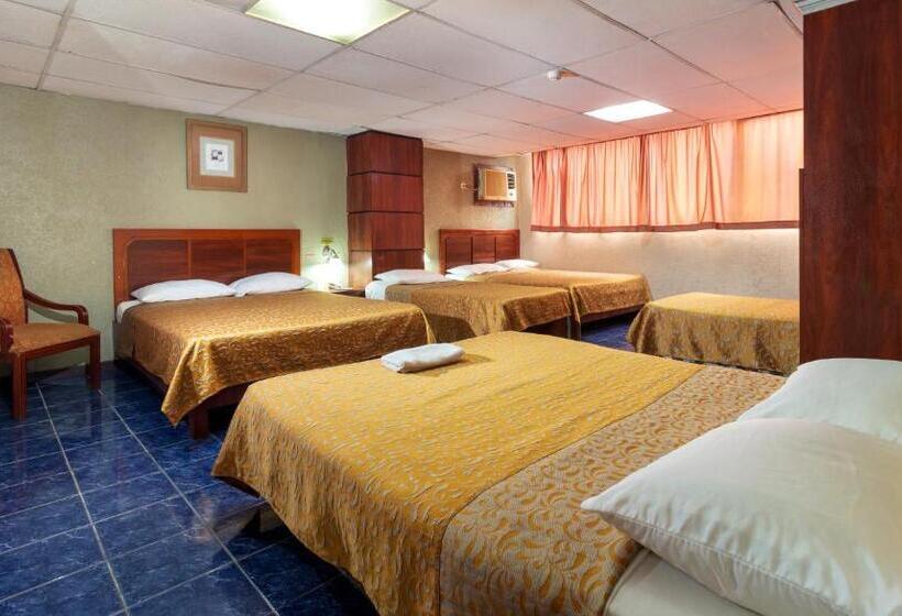 فندق Malecon Inn