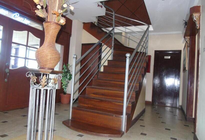 فندق Malecon Inn