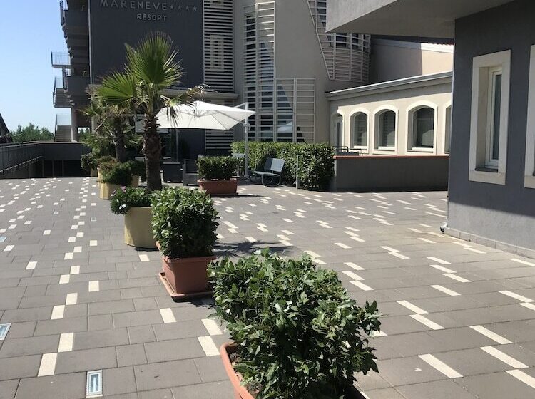 ホテル Mareneve Resort