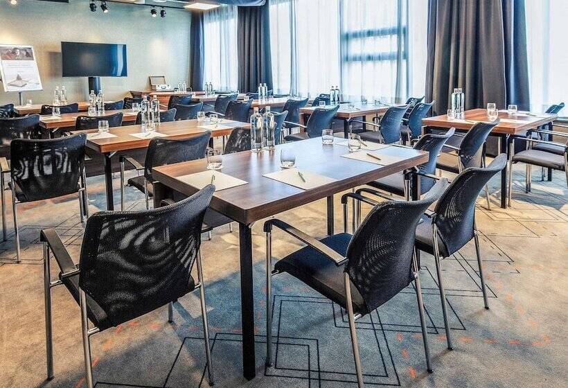 ホテル Mercure  Amsterdam Sloterdijk Station