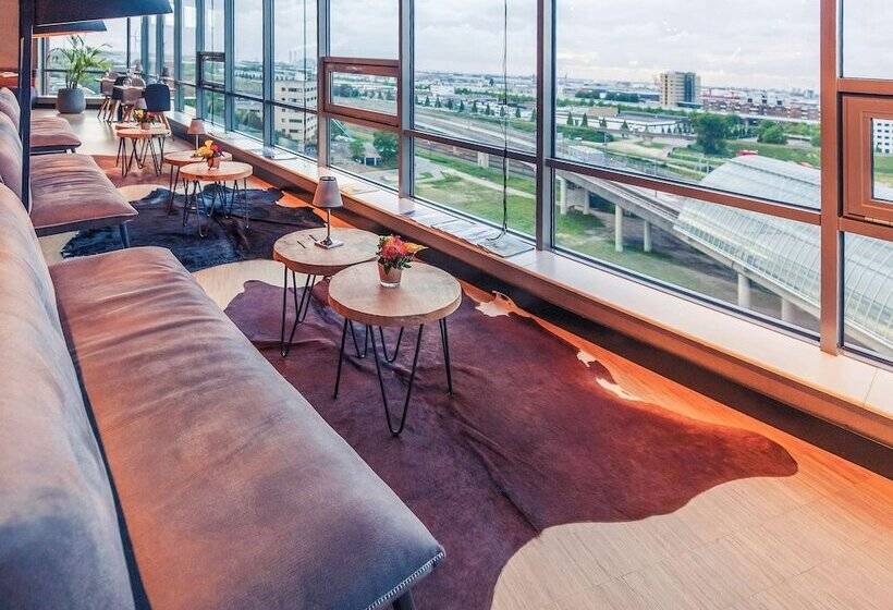 ホテル Mercure  Amsterdam Sloterdijk Station