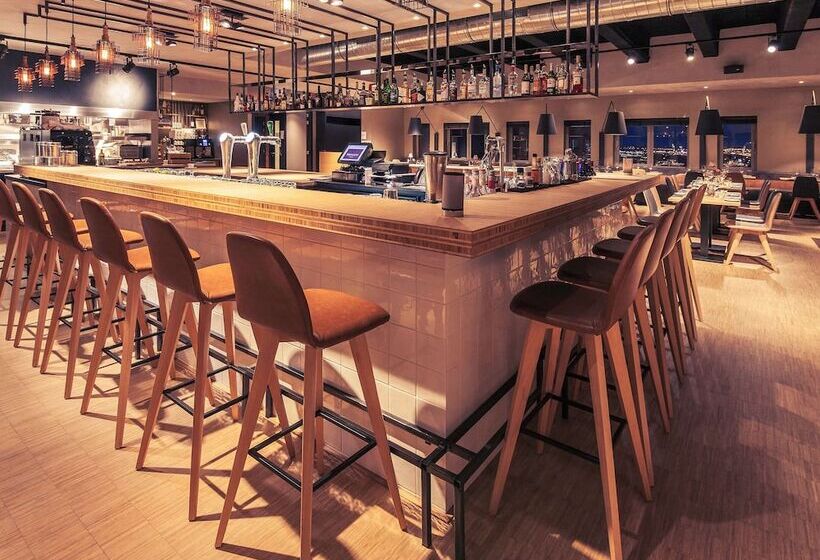 ホテル Mercure  Amsterdam Sloterdijk Station