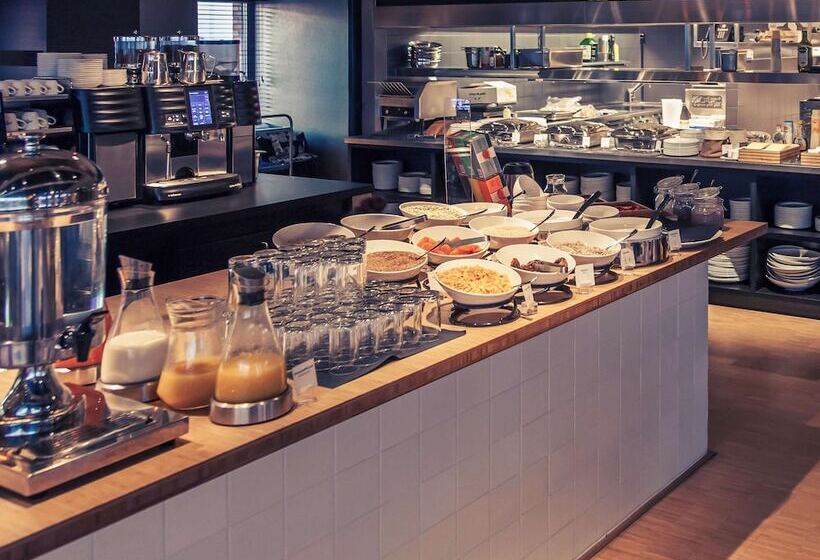 ホテル Mercure  Amsterdam Sloterdijk Station