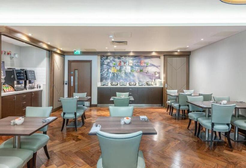 Отель Mercure Edinburgh Haymarket