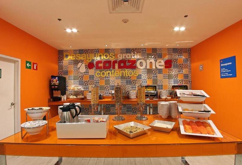 호텔 One Periferico Sur