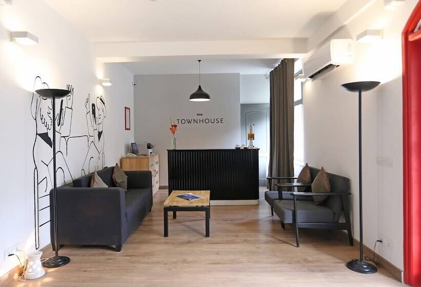 酒店 OYO Rooms Huda City Center