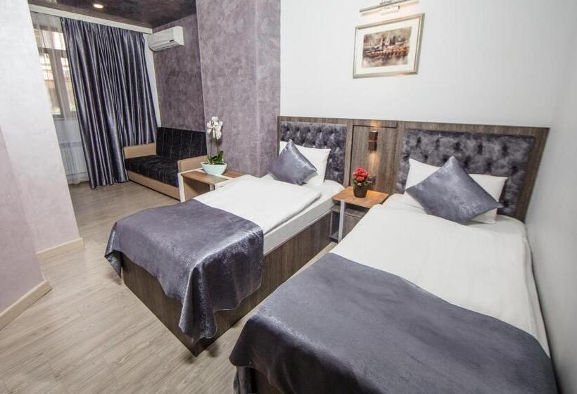 هتل Passage Boutique