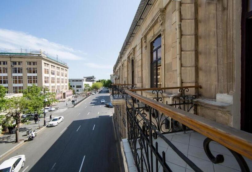 هتل Passage Boutique