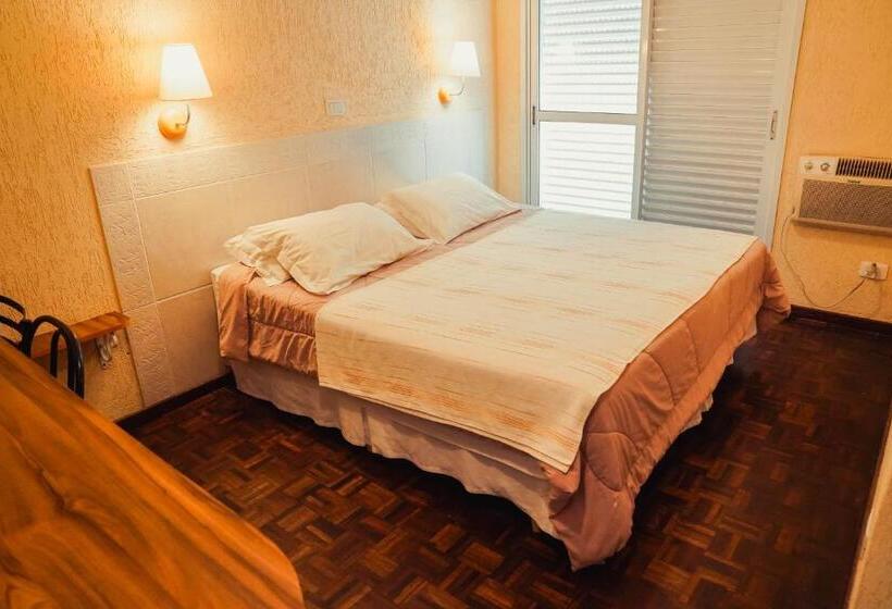 Отель Pousada Do Anhangava