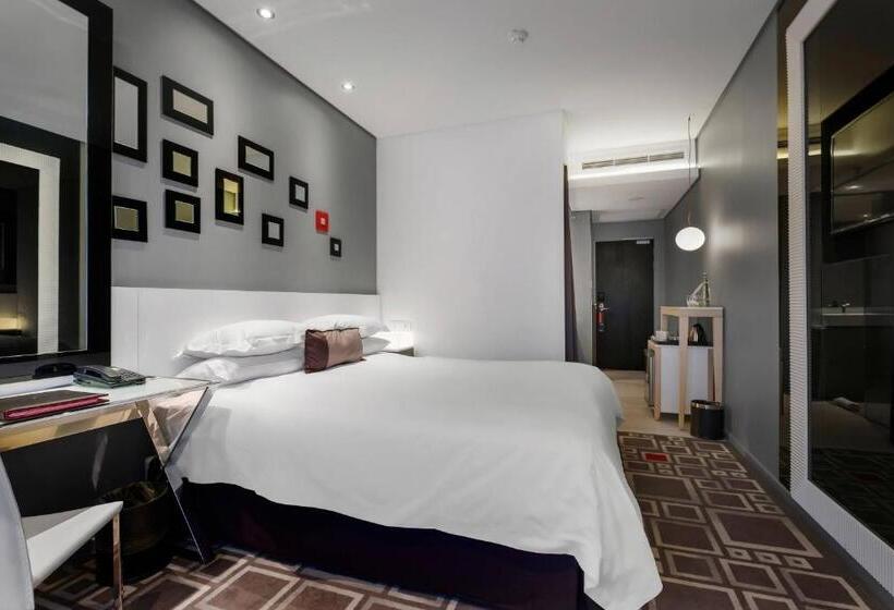 Protea Hotel Fire & Ice! By Marriott Pretoria Menlyn