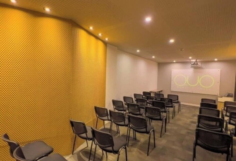 هتل Quo Quality