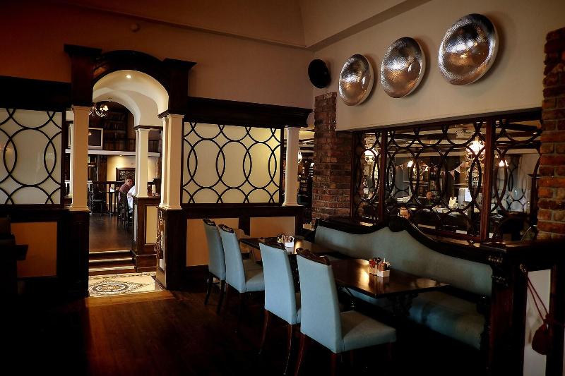 酒店 Racket Hall Country House