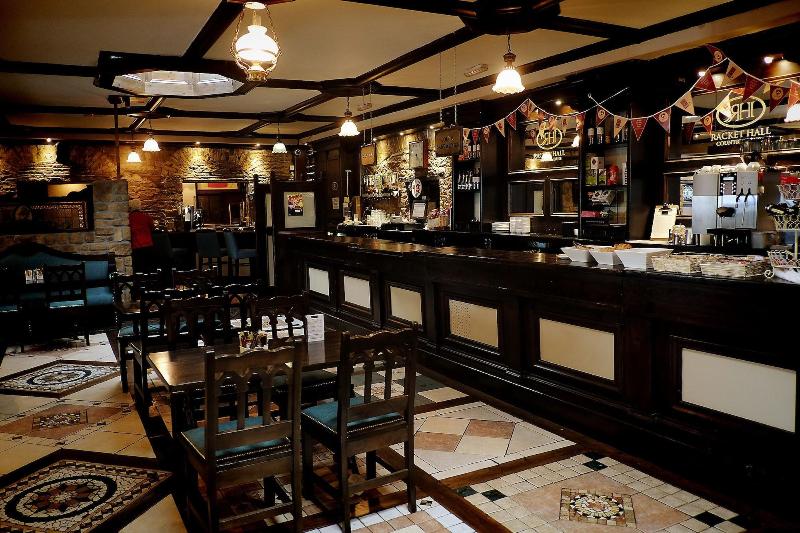 Отель Racket Hall Country House