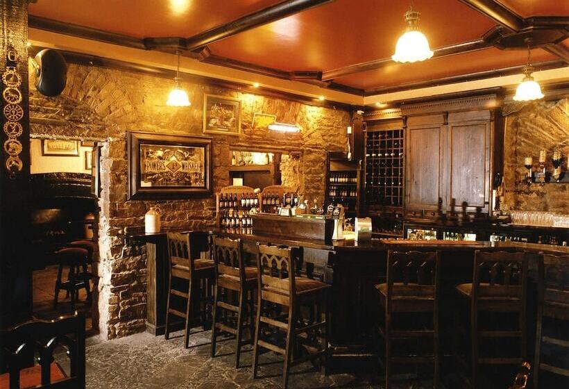 酒店 Racket Hall Country House