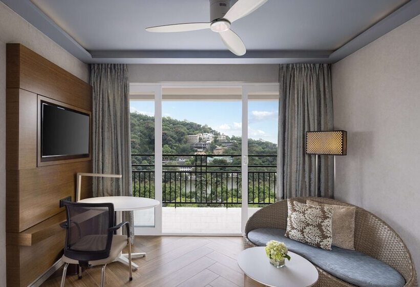 Radisson Hotel Kandy