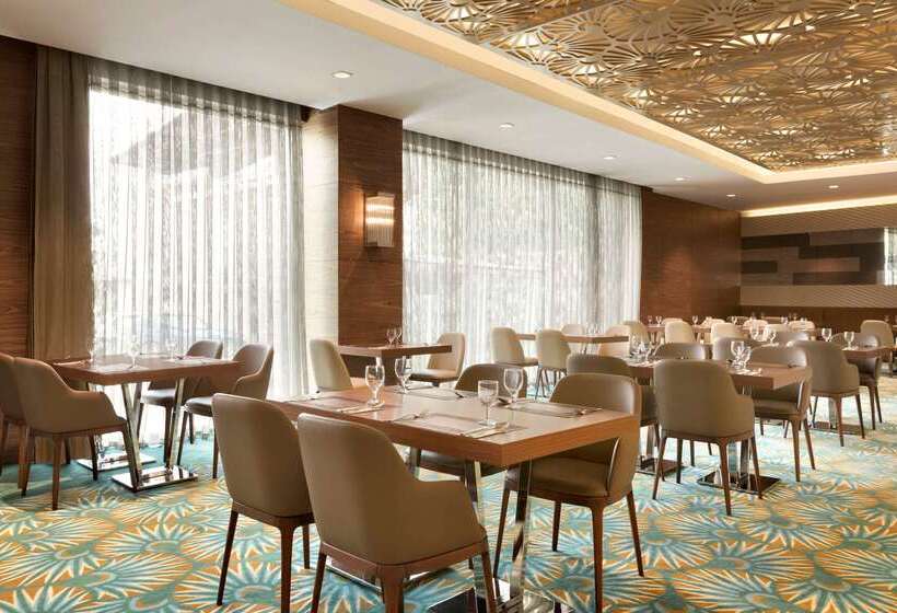 בית מלון כפרי Ramada By Wyndham Gemli̇k