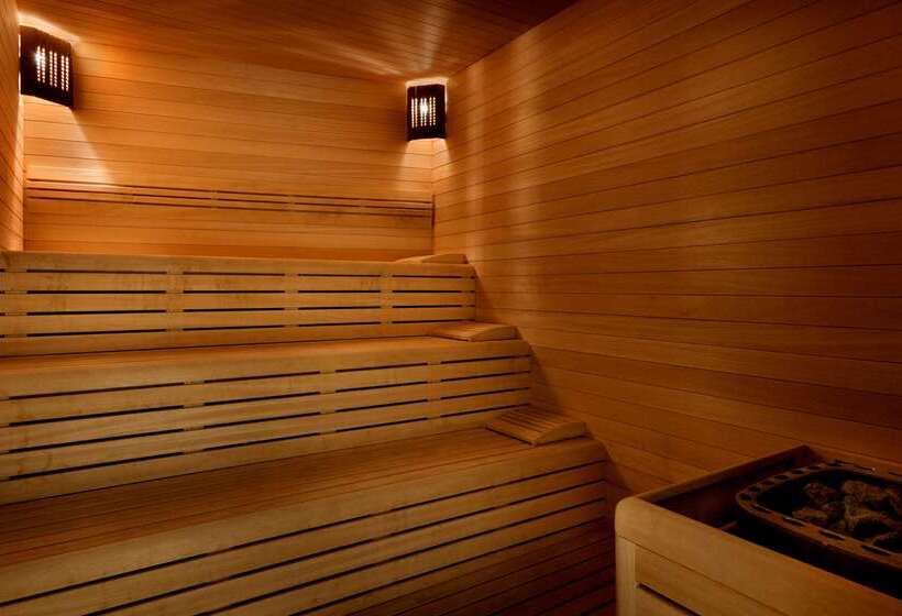 בית מלון כפרי Ramada By Wyndham Gemli̇k