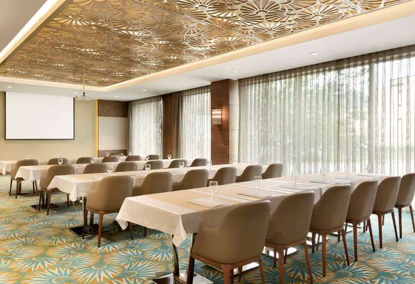 בית מלון כפרי Ramada By Wyndham Gemli̇k