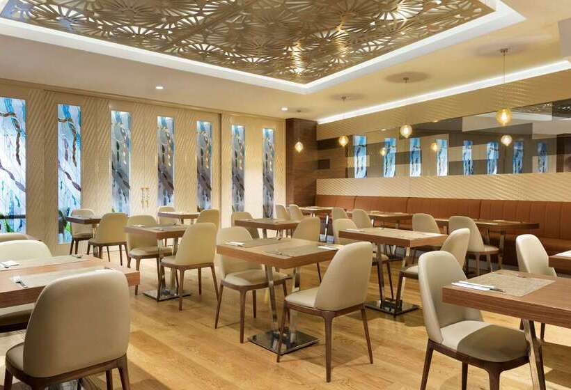 בית מלון כפרי Ramada By Wyndham Gemli̇k