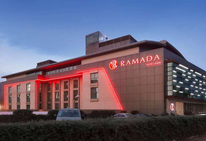 בית מלון כפרי Ramada By Wyndham Gemli̇k